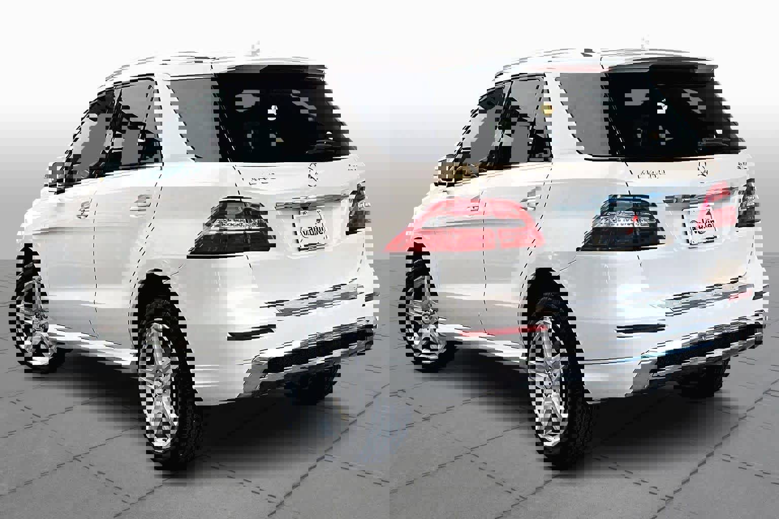 Used 2015 Mercedes-Benz ML 400 4MATIC image 11