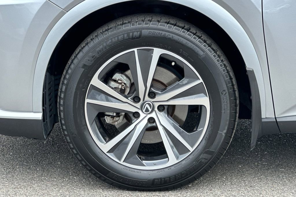 Used 2023 Lexus RX 350 Premium w/ Accessory Package FWD image 33
