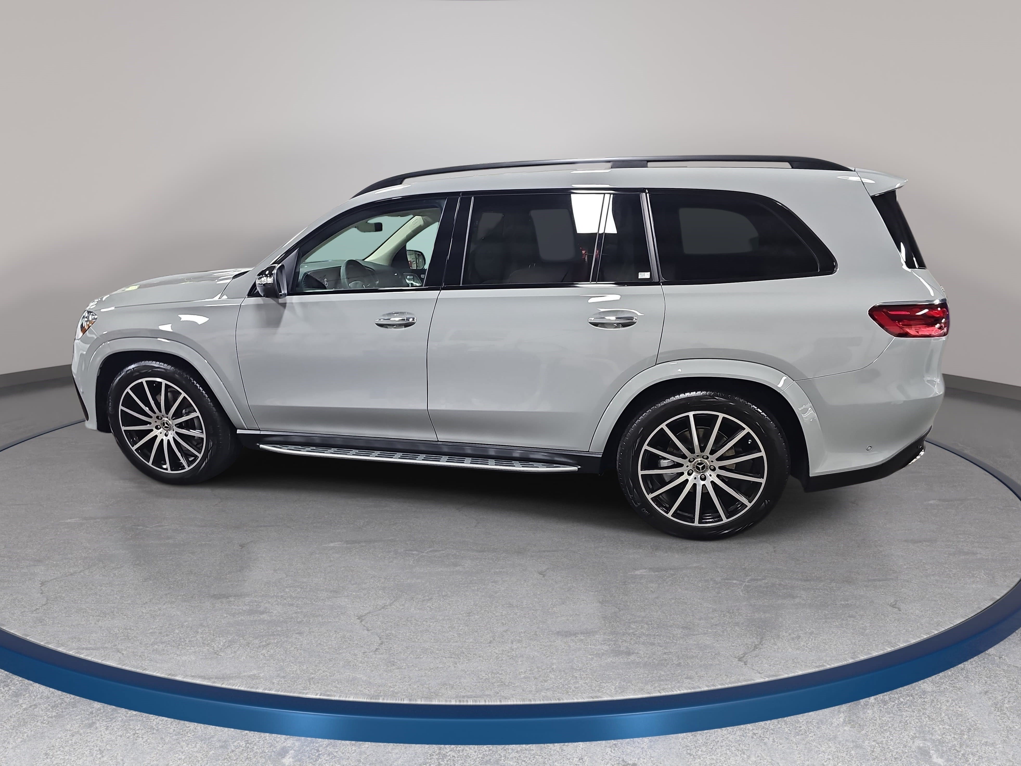 New 2026 Mercedes-Benz GLS 450 4MATIC image 8