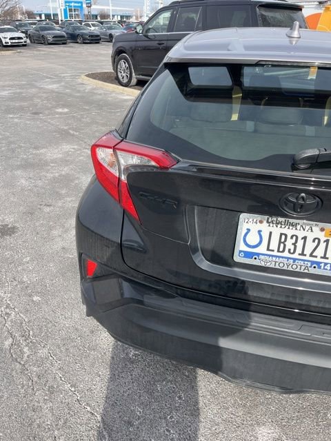 Used 2020 Toyota C-HR XLE image 13