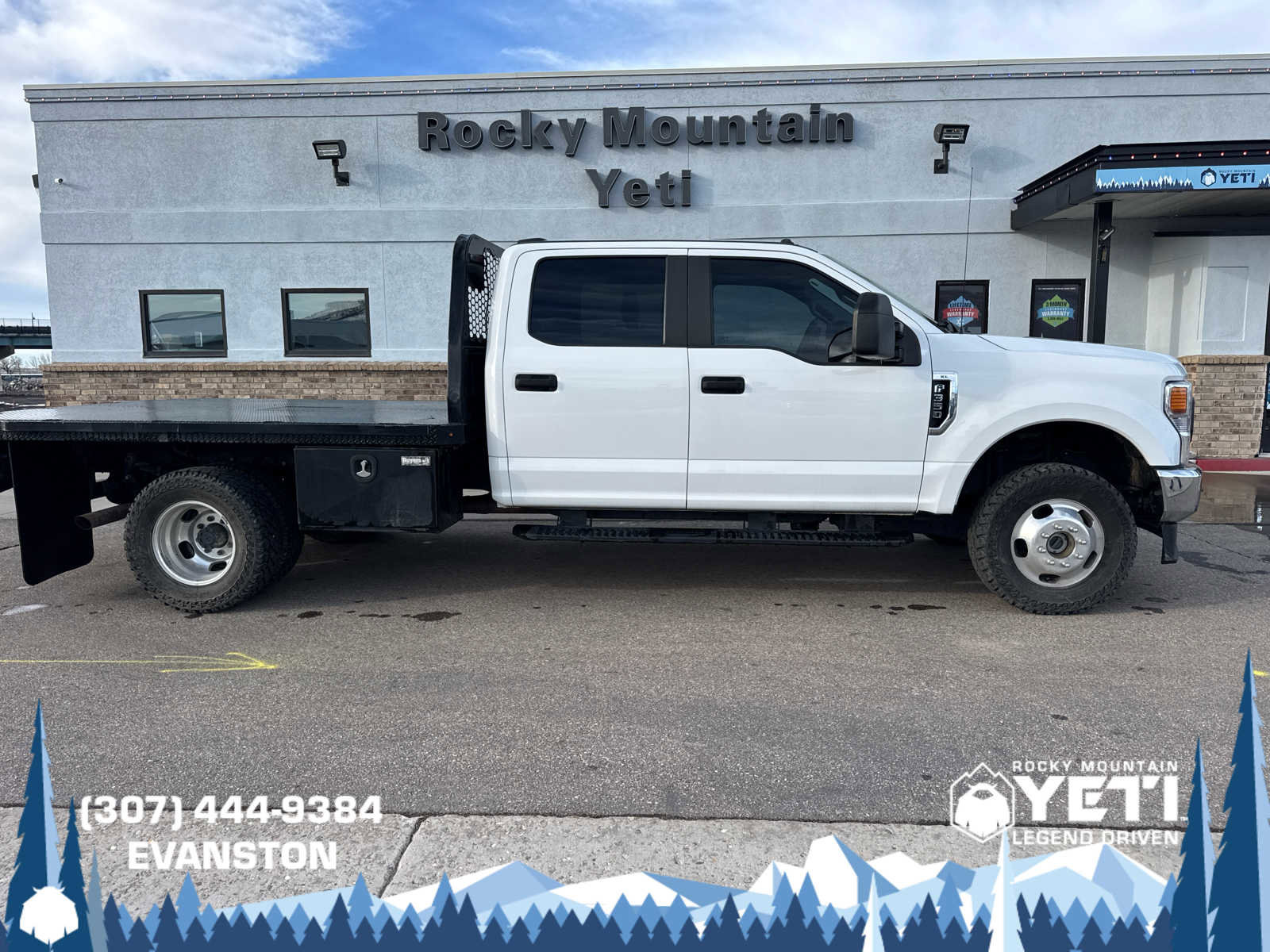Used 2021 Ford F350 XL w/ Power Equipment Group AWD/4WD image 2