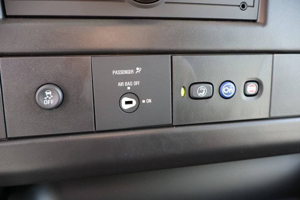 New 2025 Chevrolet Express 2500 w/ Driver Convenience Package RWD image 17