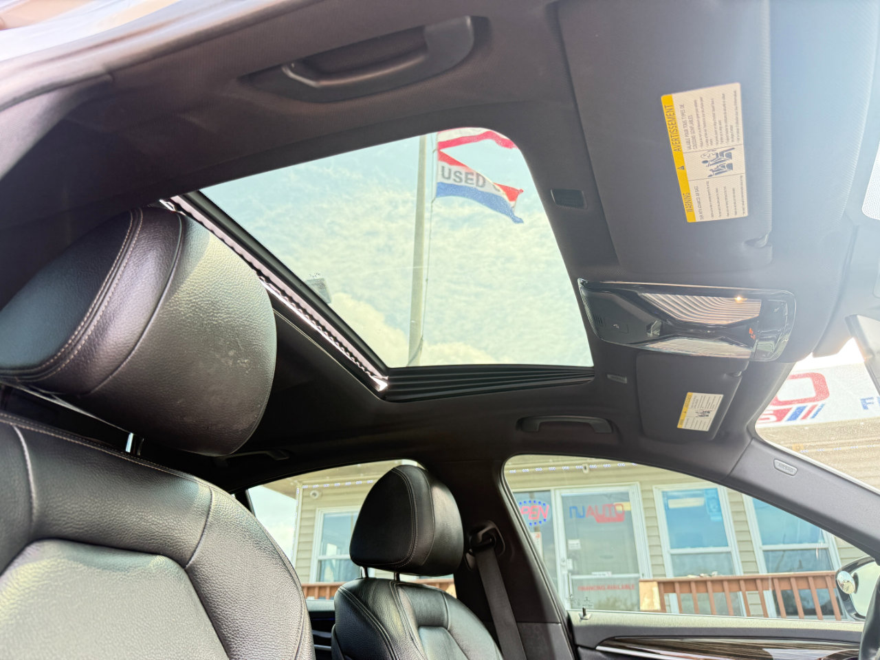 Used 2018 BMW 530i xDrive w/ Premium Package image 48