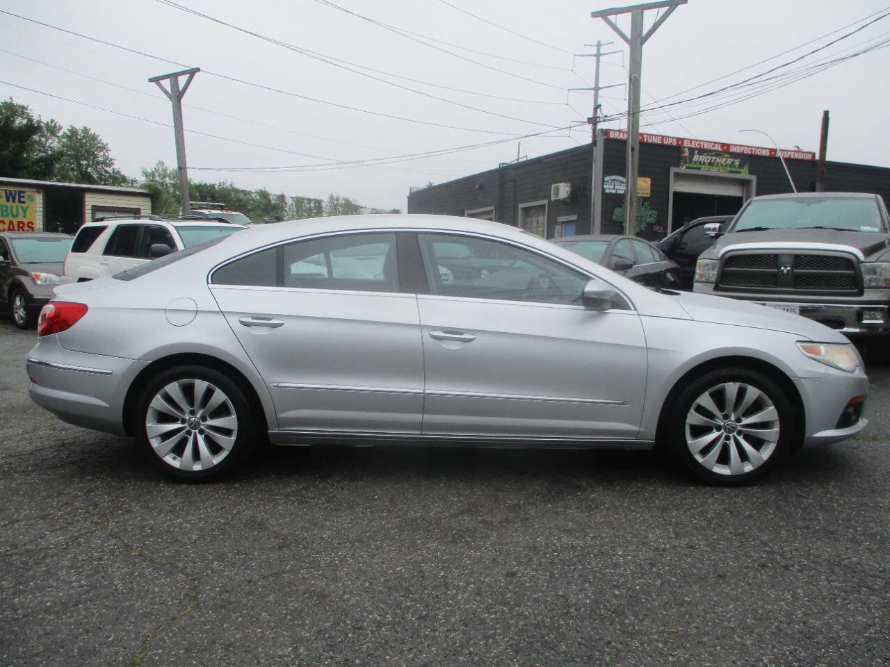 Used 2009 Volkswagen CC Sport image 6