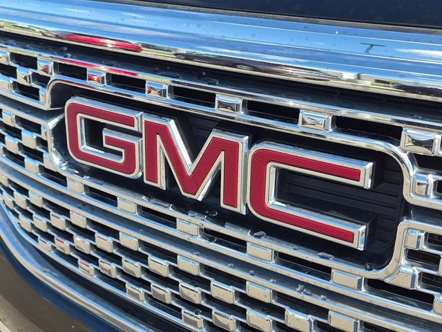 Used 2019 GMC Acadia Denali AWD/4WD image 8