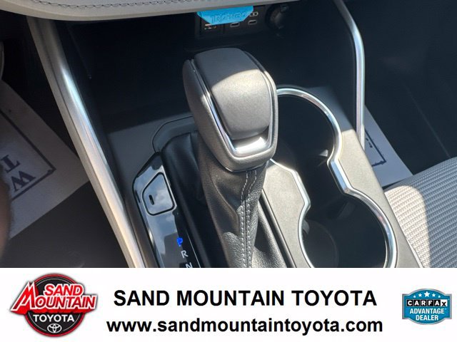 Used 2023 Toyota Highlander LE AWD/4WD image 20