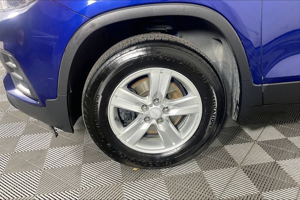 Used 2017 Chevrolet Trax LS AWD/4WD image 10