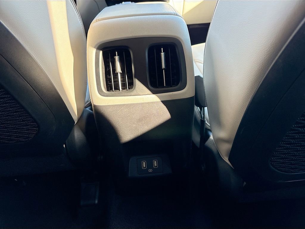 Used 2024 Hyundai Tucson Limited image 27