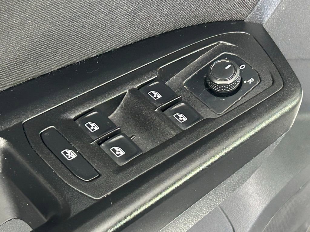 Used 2021 Volkswagen Atlas S AWD/4WD image 32