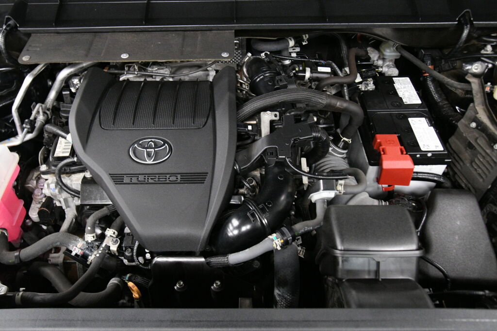 Used 2023 Toyota Highlander L AWD/4WD image 34
