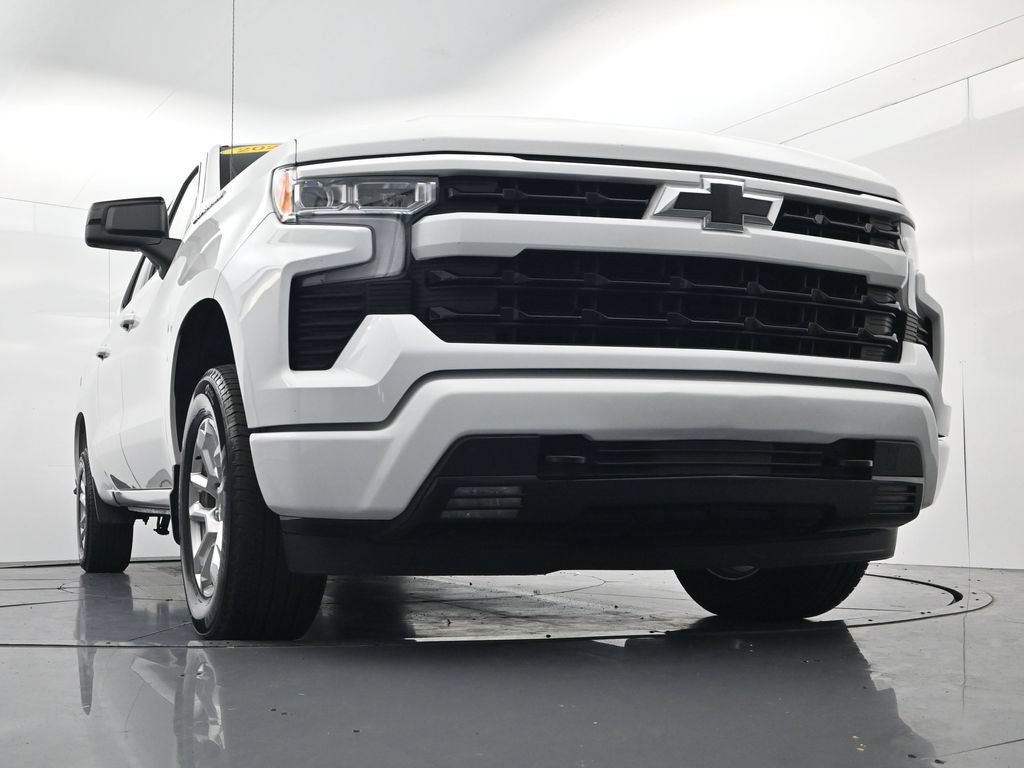 Used 2026 Chevrolet Silverado 1500 RST AWD/4WD image 43