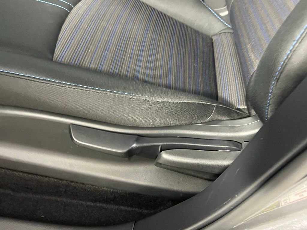 Used 2024 Nissan Leaf S image 21