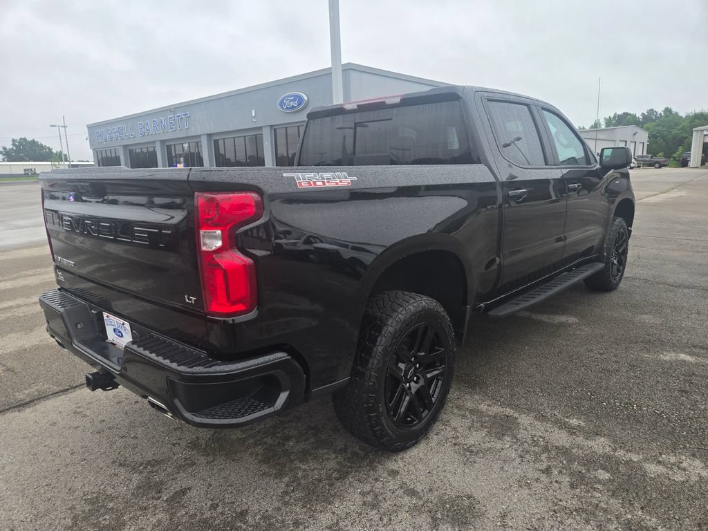 Used 2023 Chevrolet Silverado 1500 LT Trail Boss w/ LT Trail Boss Premium Package AWD/4WD image 4