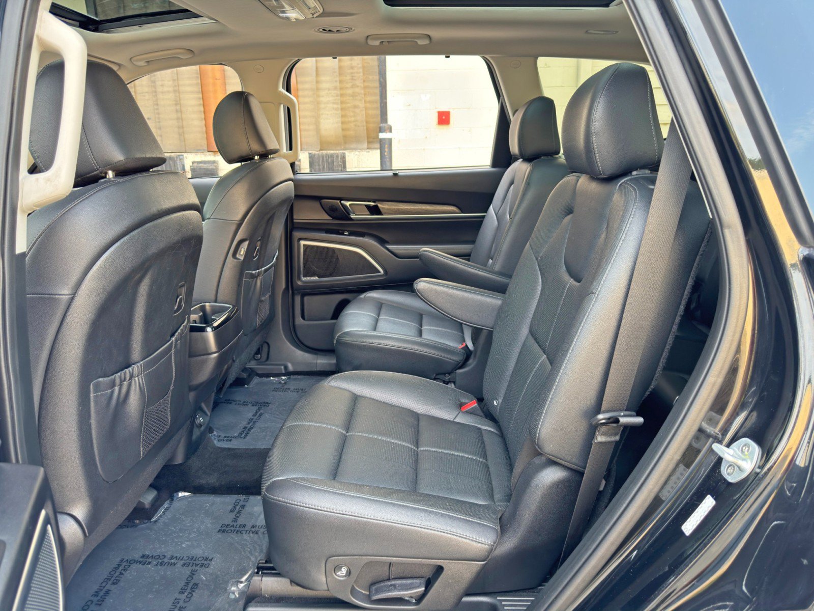 Used 2020 Kia Telluride SX w/ Towing Package FWD image 43