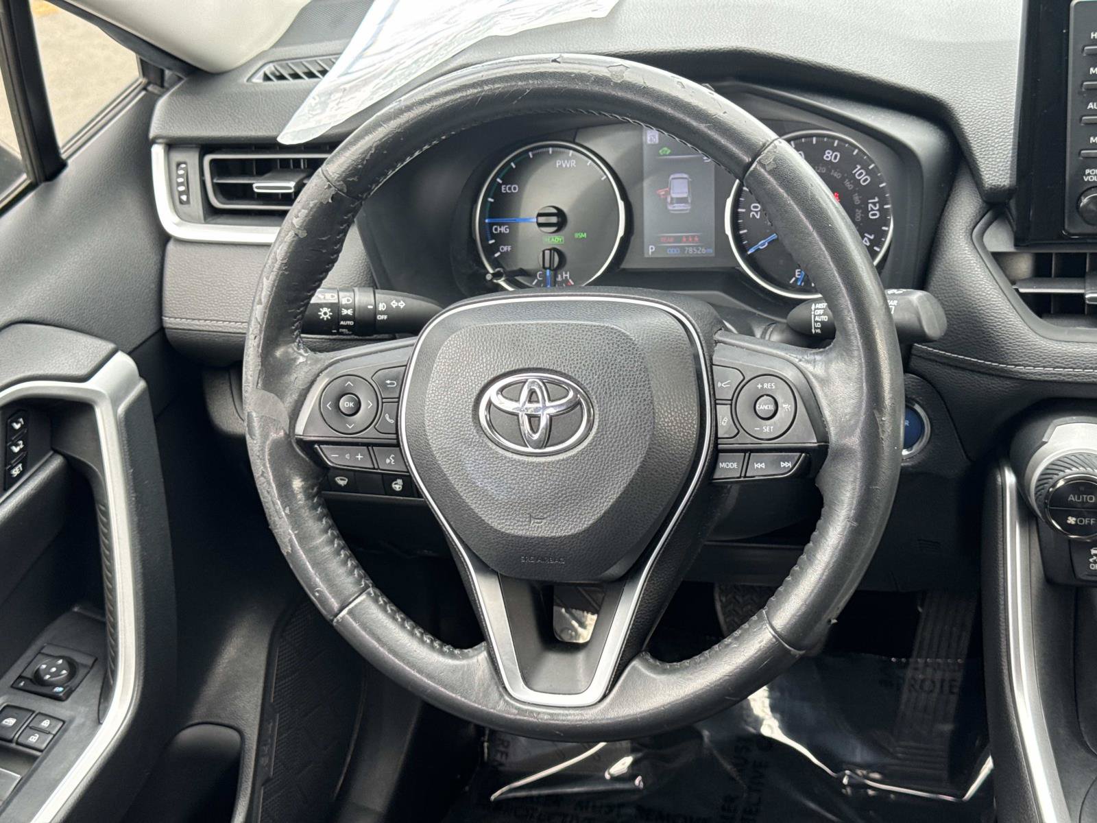 Used 2022 Toyota RAV4 XLE Premium AWD/4WD image 10