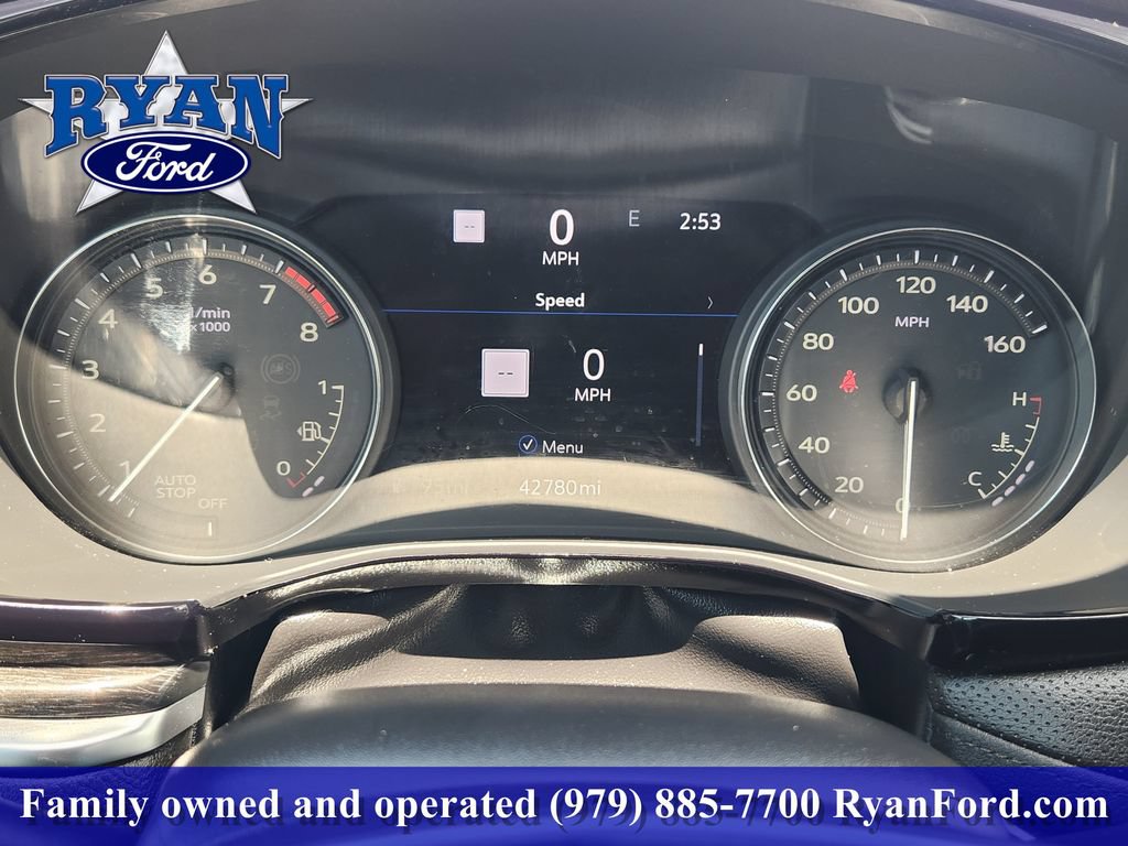 Used 2023 Cadillac XT5 Premium Luxury w/ Technology Package FWD image 11