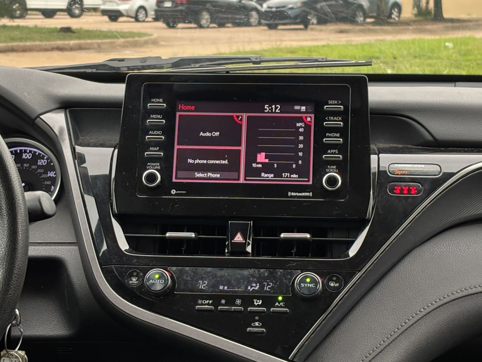 Used 2023 Toyota Camry LE FWD image 17