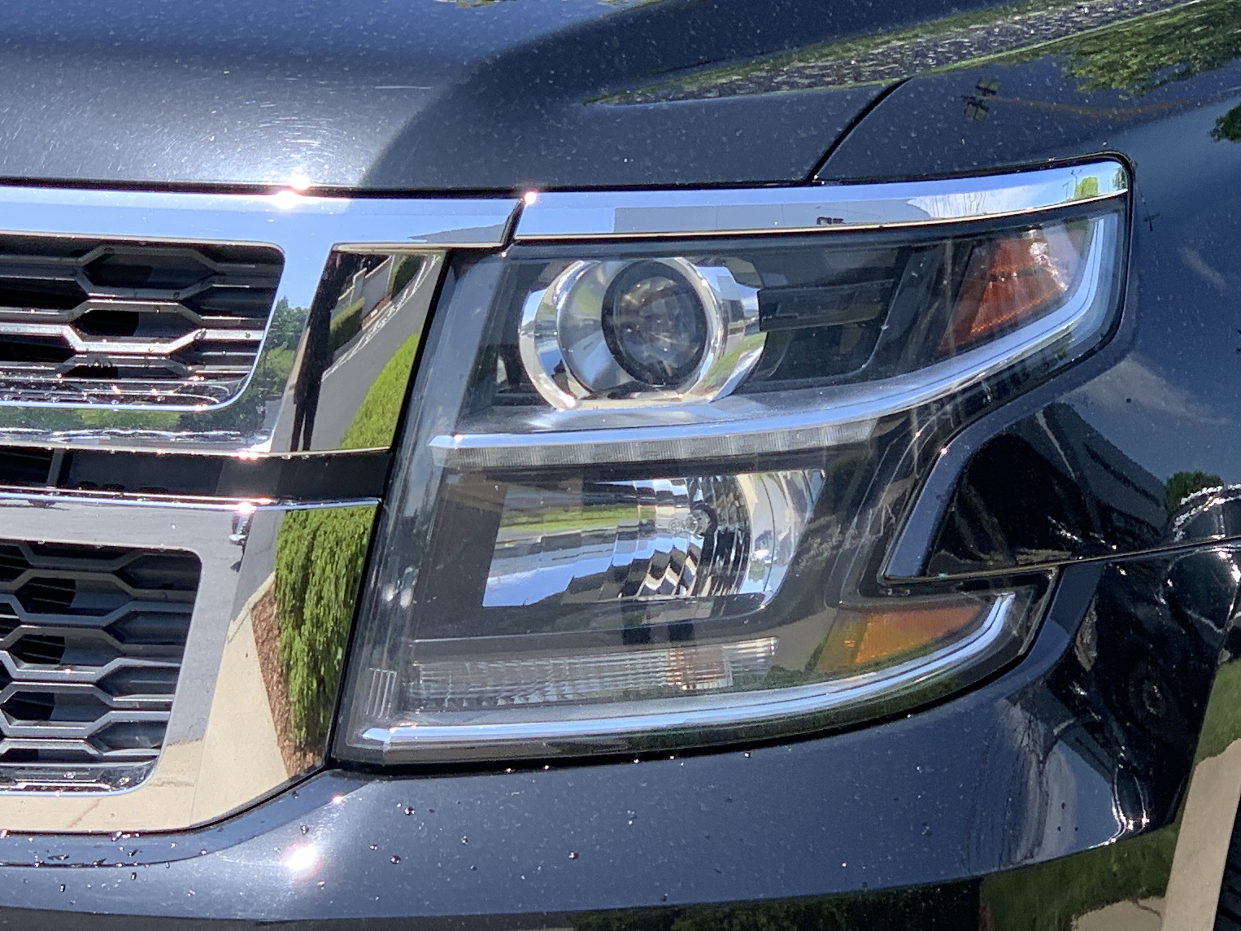 Used 2017 Chevrolet Tahoe LT w/ Luxury Package RWD image 6