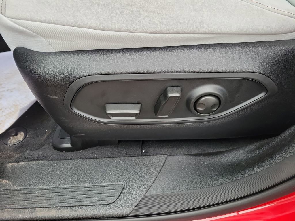 New 2026 Jeep Cherokee Overland image 10