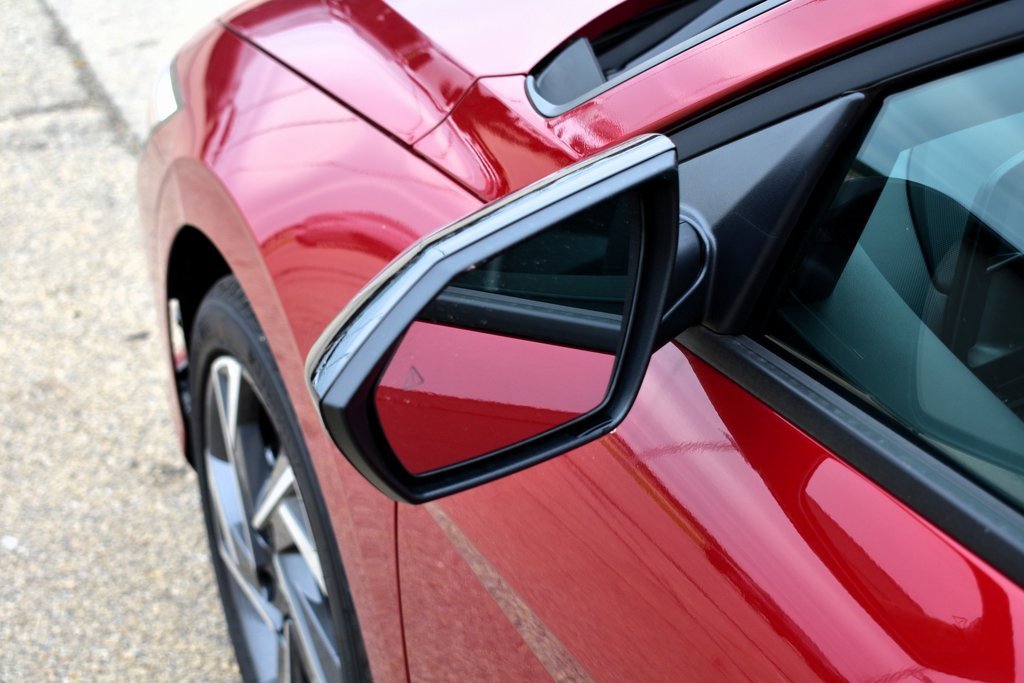 New 2025 Hyundai Elantra Sport image 11