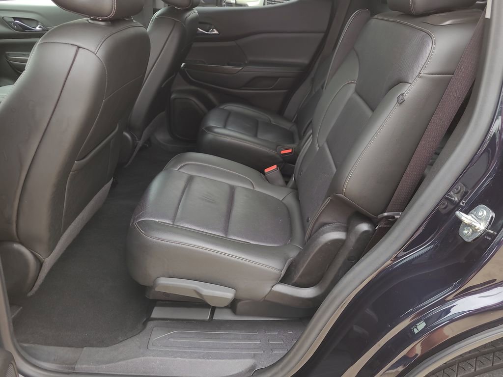 Used 2021 GMC Acadia SLT w/ Preferred Package FWD image 9