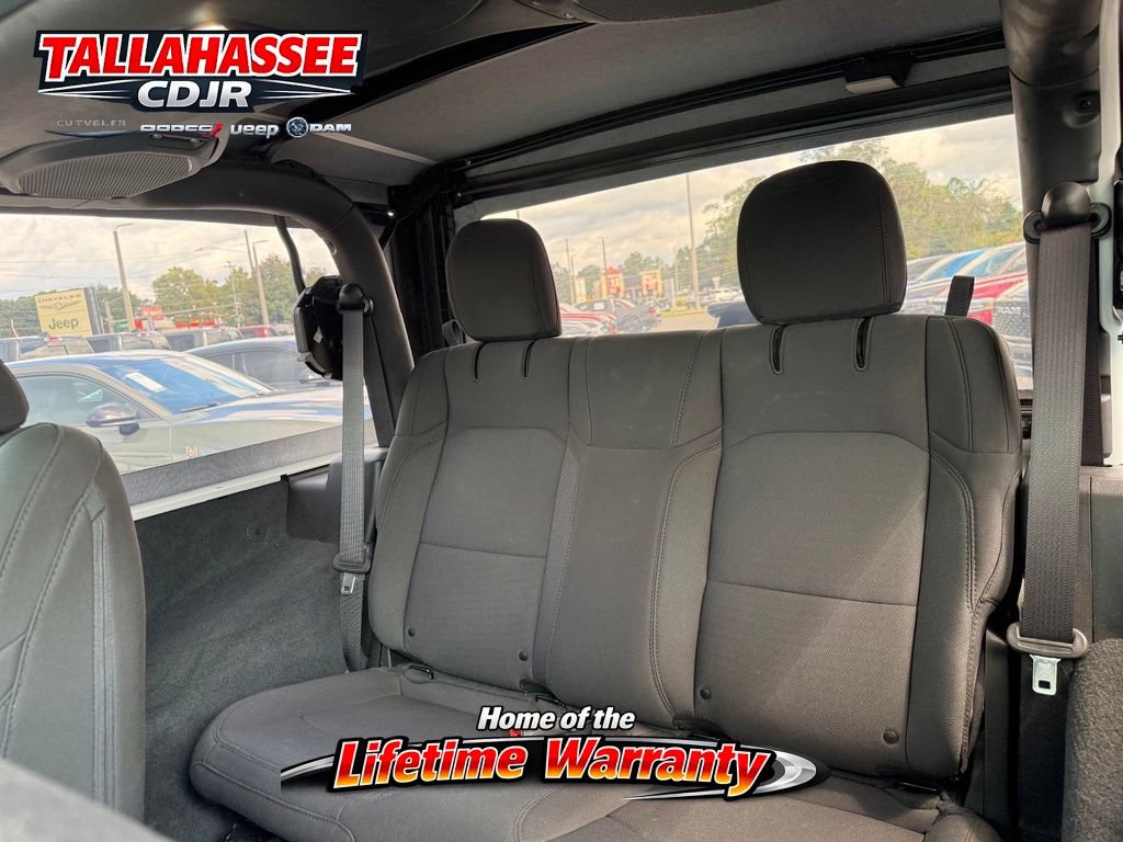 Used 2022 Jeep Wrangler Sport AWD/4WD image 27