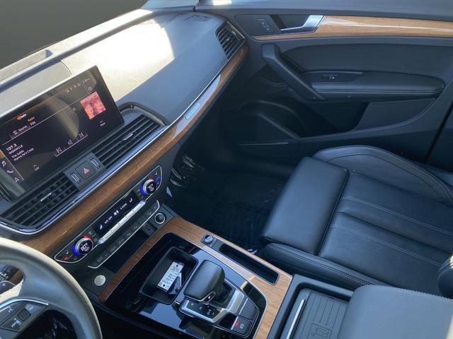 Used 2021 Audi Q5 Prestige image 24