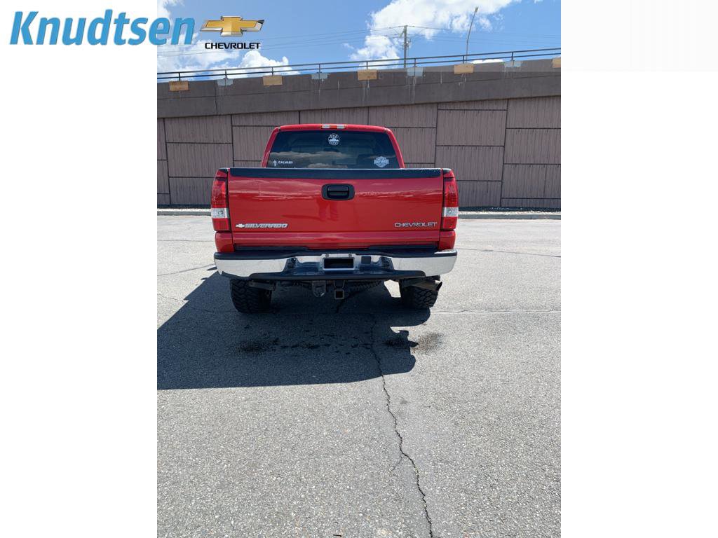 Used 2003 Chevrolet Silverado 2500 LS w/ Skid Plate Package AWD/4WD image 6