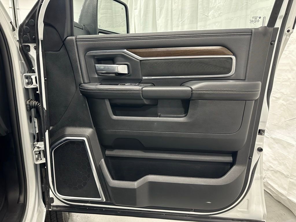 Used 2024 RAM 3500 Laramie image 55