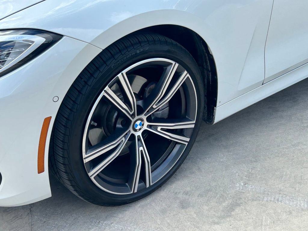 Used 2023 BMW 430i xDrive Convertible w/ Premium Package AWD/4WD image 9