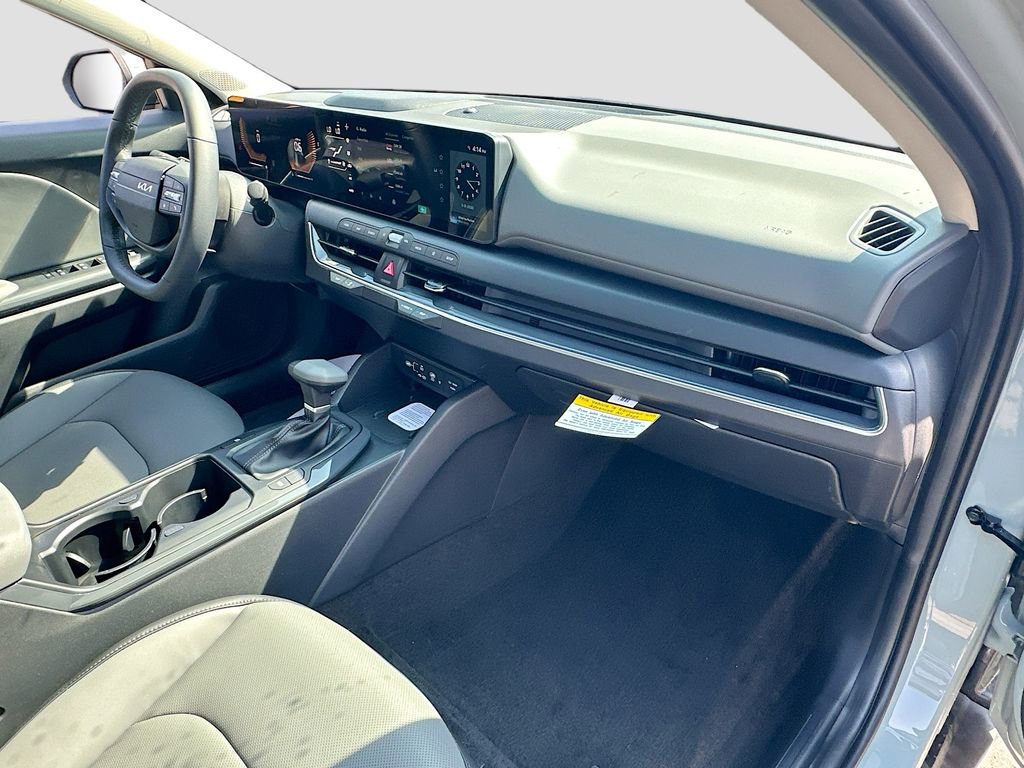 New 2026 Kia K4 EX FWD image 26