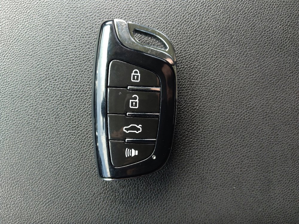 Used 2021 Chevrolet Equinox LT FWD image 32