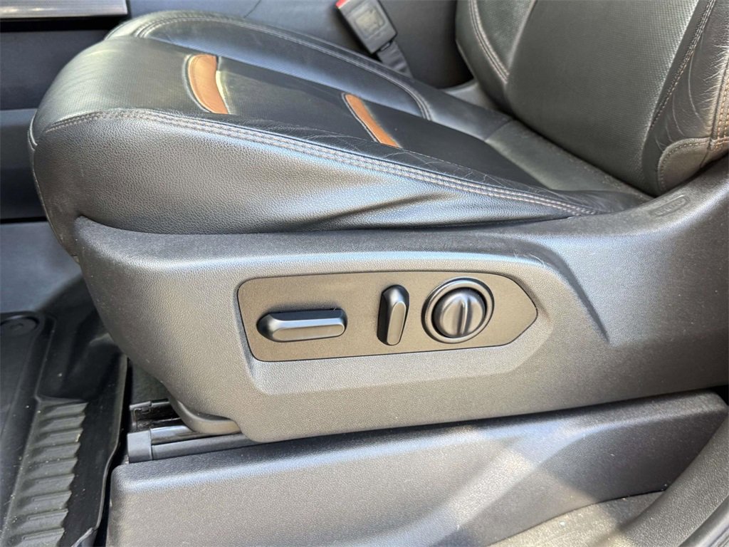 Used 2021 GMC Sierra 2500 AT4 w/ Gooseneck/5TH Wheel Package image 20