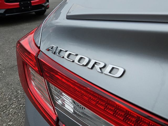 Certified 2018 Honda Accord Sport image 29