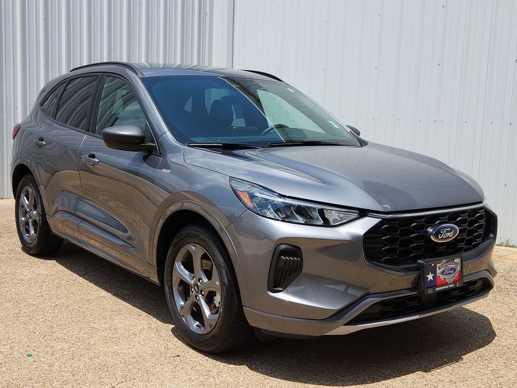 Used 2024 Ford Escape ST-Line FWD image 1