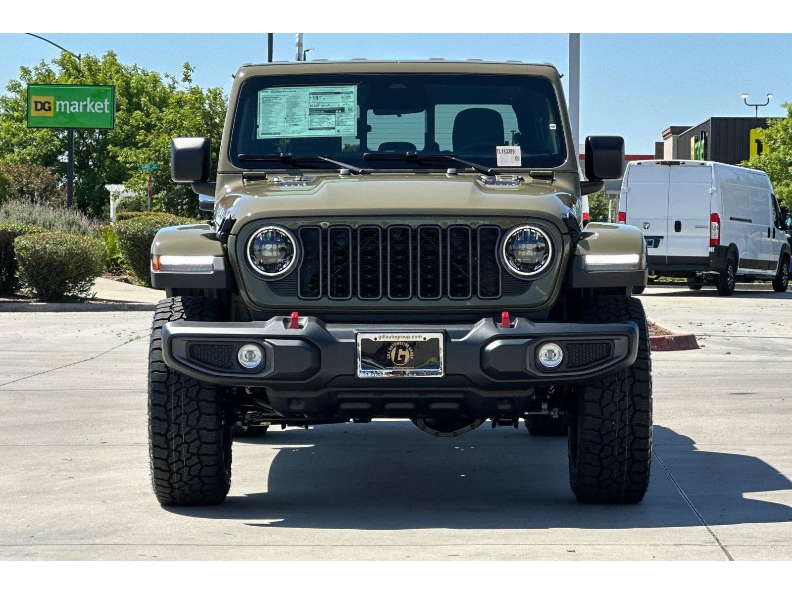 New 2026 Jeep Gladiator Rubicon w/ Steel Power Dome Hood Package AWD/4WD image 10