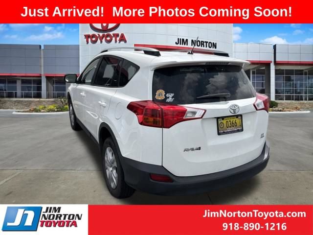 Used 2013 Toyota RAV4 LE AWD/4WD image 4