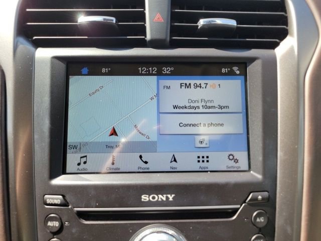 Used 2017 Ford Fusion Platinum FWD image 34