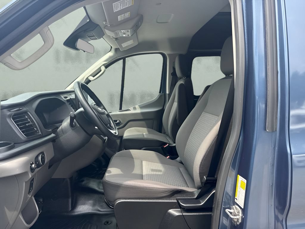 Used 2026 Ford Transit 150 Low Roof AWD w/ Interior Upgrade Package image 5