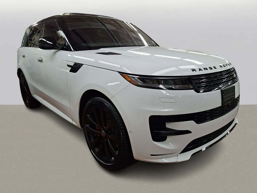 Used 2023 Land Rover Range Rover Sport SE Dynamic image 3
