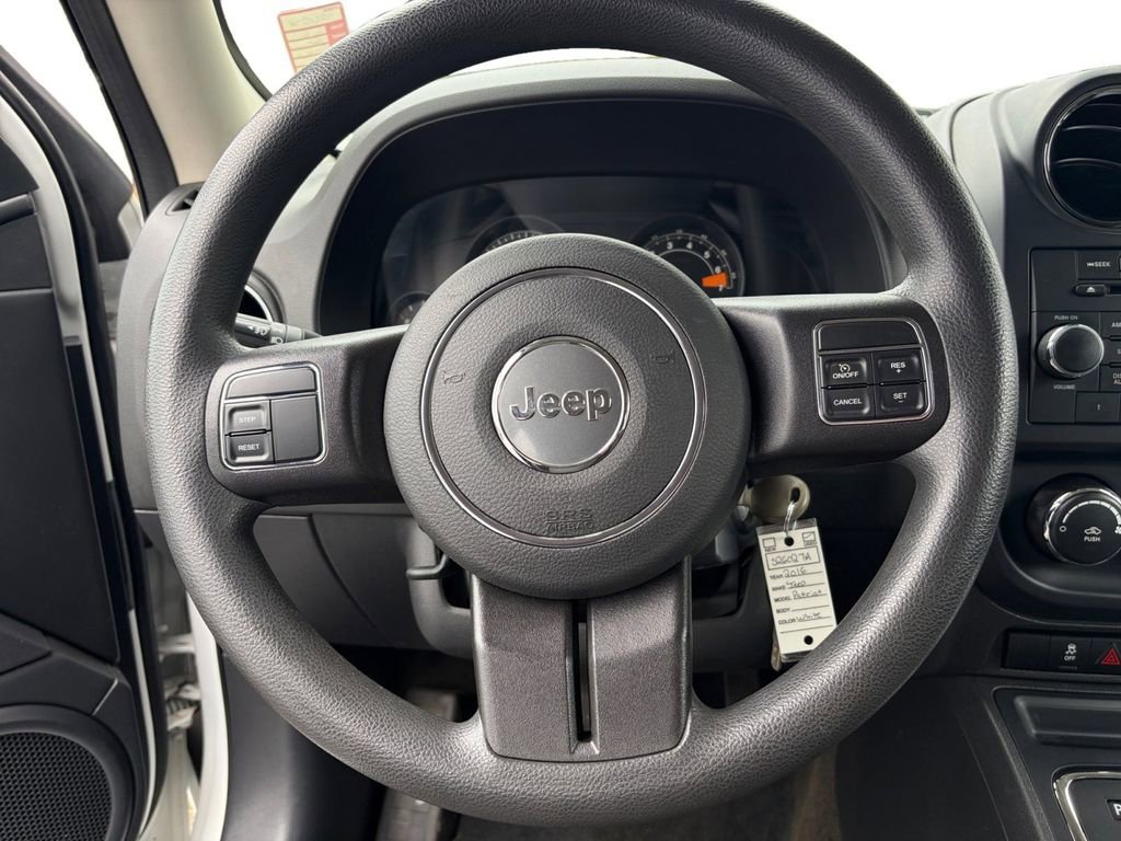 Used 2016 Jeep Patriot Sport image 14