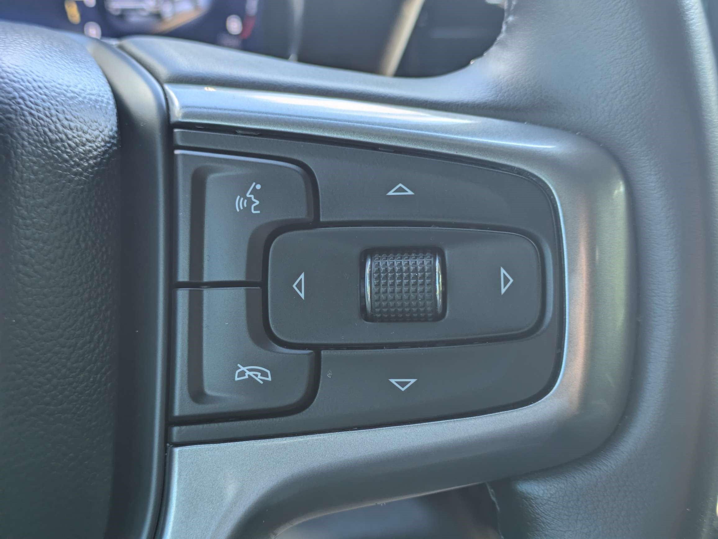 Used 2024 Chevrolet Silverado 1500 LT w/ Safety Package RWD image 23