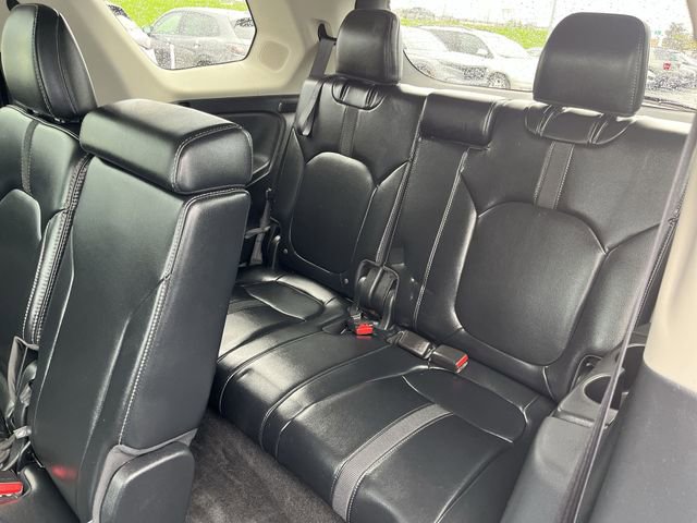 Used 2025 Honda Pilot Touring image 27