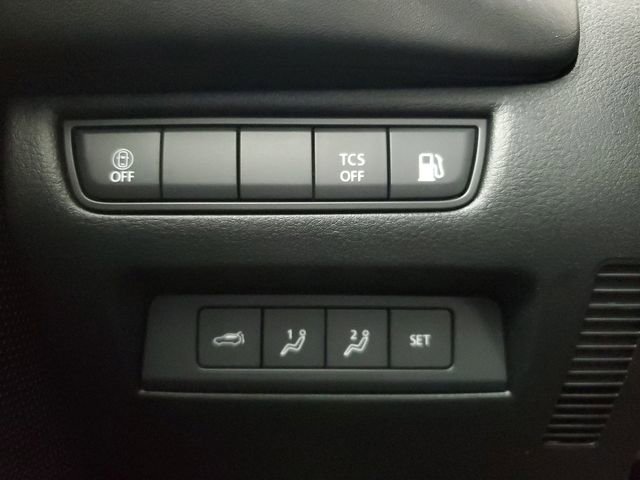 Certified 2025 MAZDA CX-50 AWD 2.5 Hybrid w/ Premium Pkg image 34