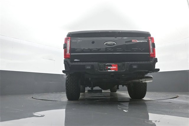 New 2026 Ford F250 Lariat w/ Black Appearance Package image 33