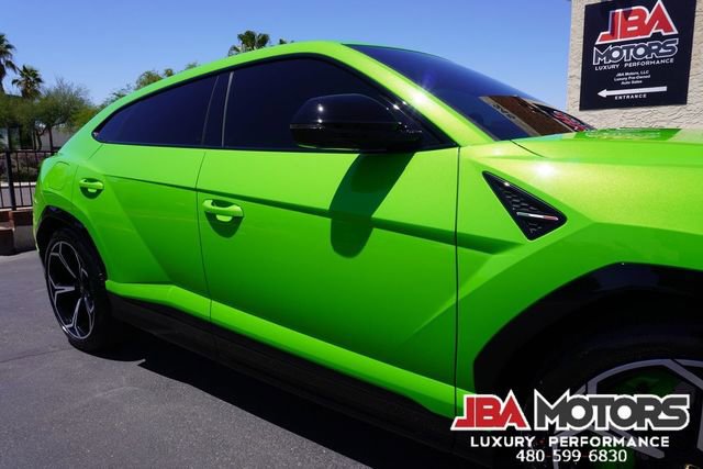 Used 2021 Lamborghini Urus AWD/4WD image 68