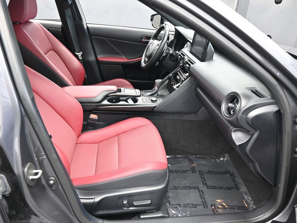 Used 2025 Lexus IS 300 w/ Premium Package RWD image 46