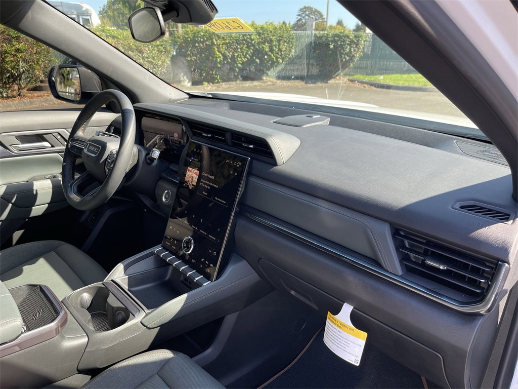 New 2026 GMC Terrain AT4 image 28