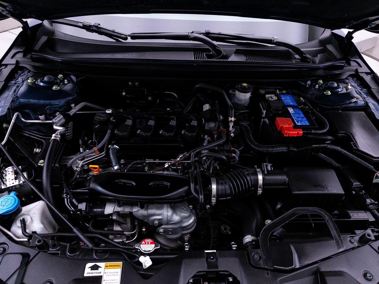 Used 2023 Honda Accord EX image 2