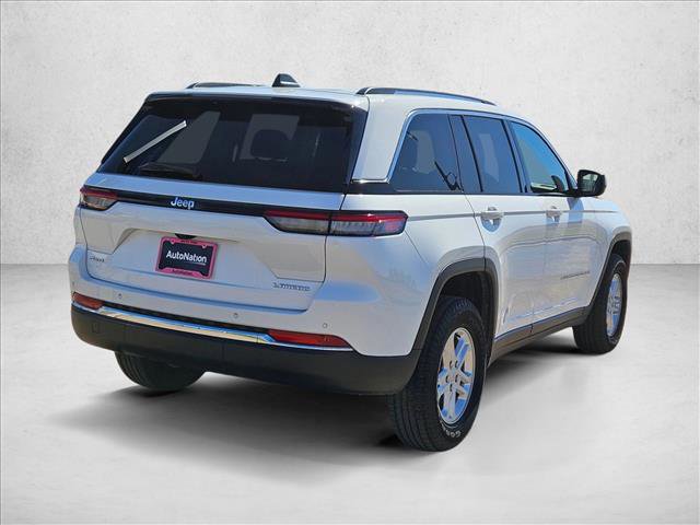 Used 2023 Jeep Grand Cherokee Laredo w/ Luxury Tech Group I image 5